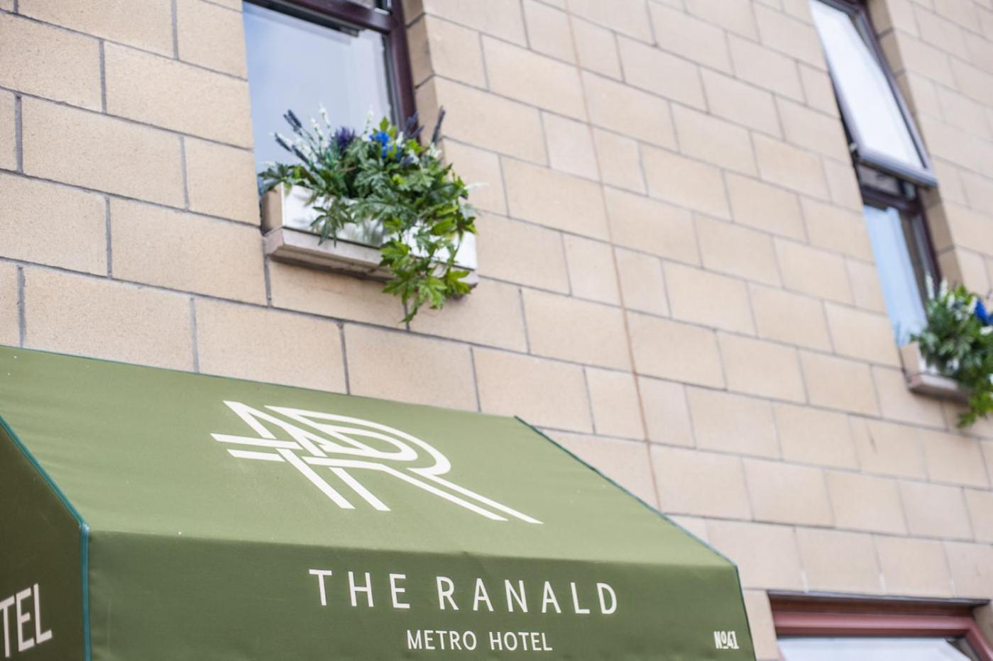 The Ranald Hotel 奥本 外观 照片